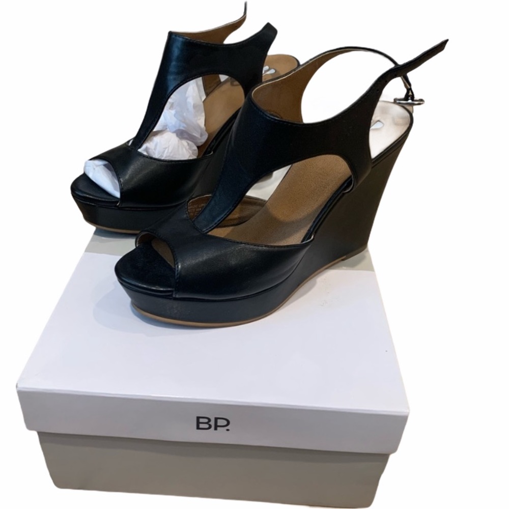 BP kacee-lea black wedges sz 7.5